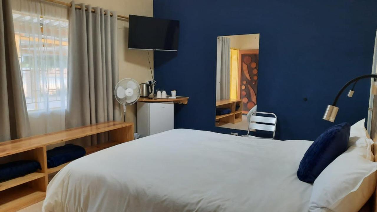 Steps Accommodation Gobabis المظهر الخارجي الصورة